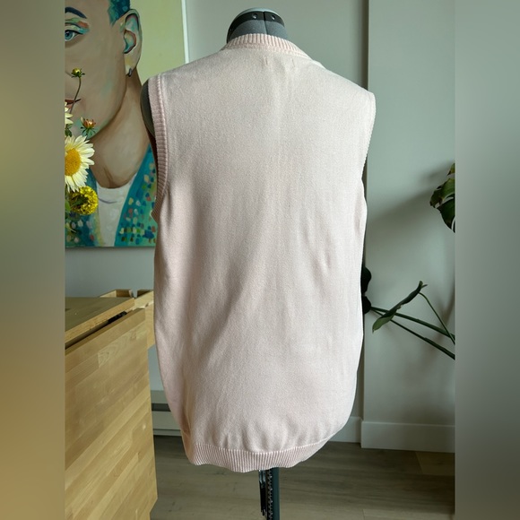 U.S. Polo Assn Pink Sweater Vest - Picture 3 of 6